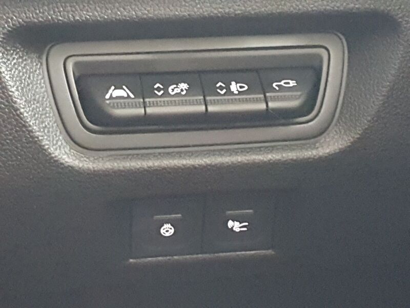More views of Renault Zoe