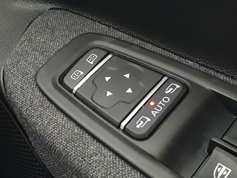 More views of Renault Zoe