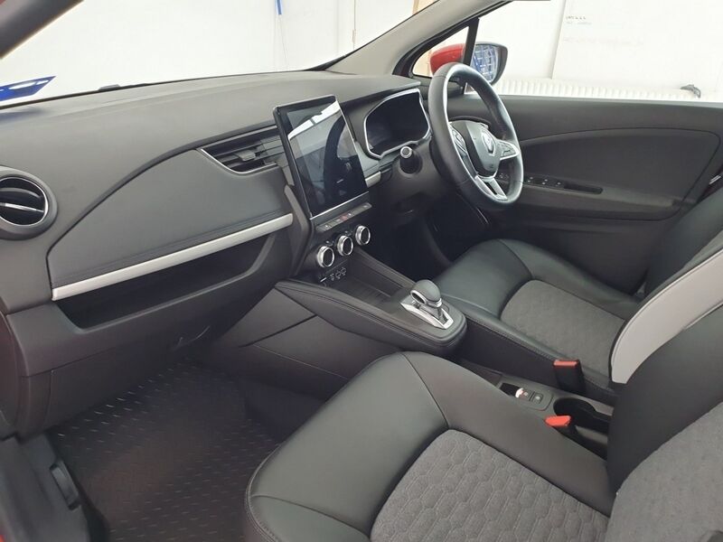 More views of Renault Zoe