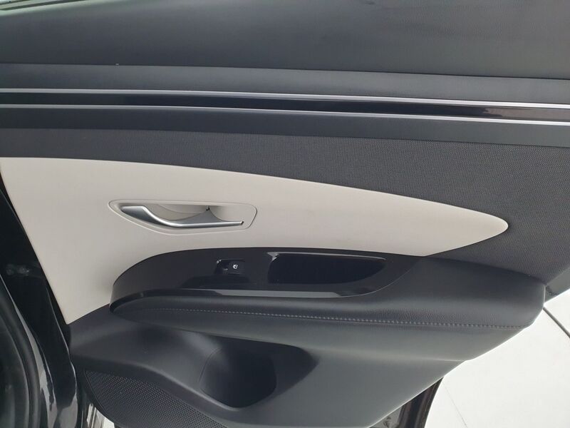 More views of Hyundai Tucson