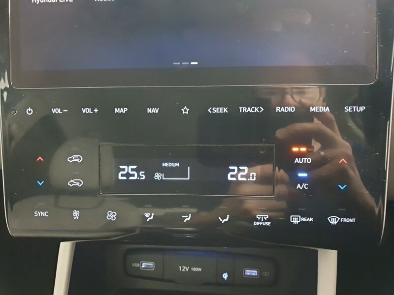 More views of Hyundai Tucson