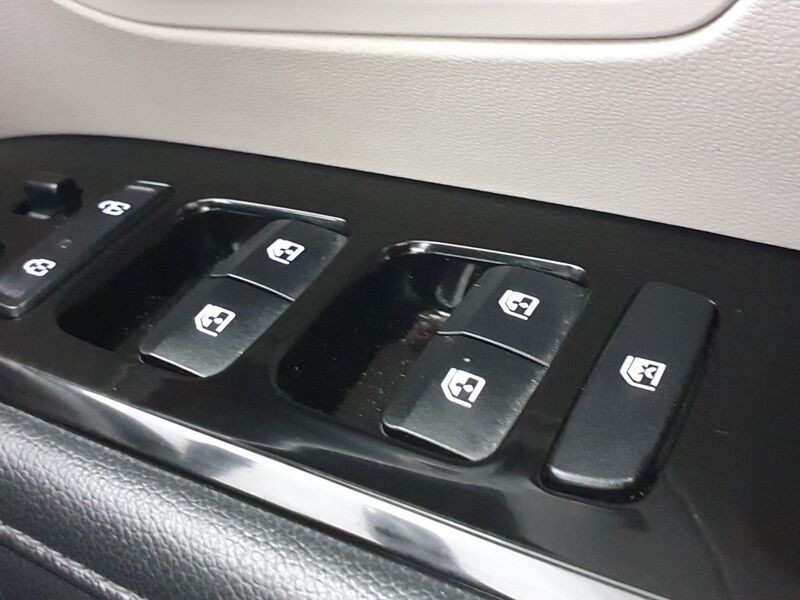 More views of Hyundai Tucson