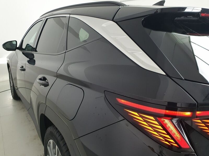 More views of Hyundai Tucson
