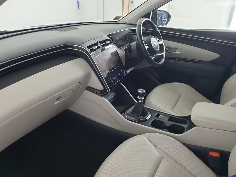 More views of Hyundai Tucson