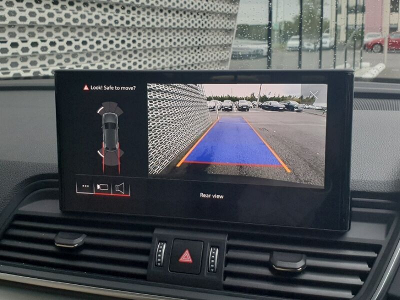 More views of Audi Q5