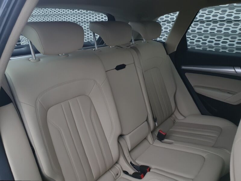 More views of Audi Q5