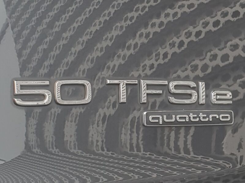 More views of Audi Q5