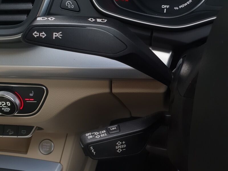 More views of Audi Q5