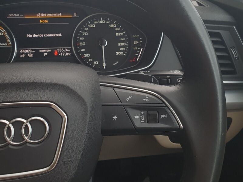 More views of Audi Q5