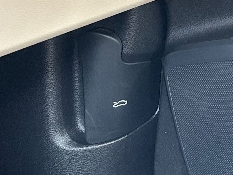 More views of Audi Q5