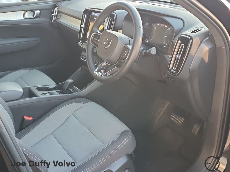 More views of Volvo XC40