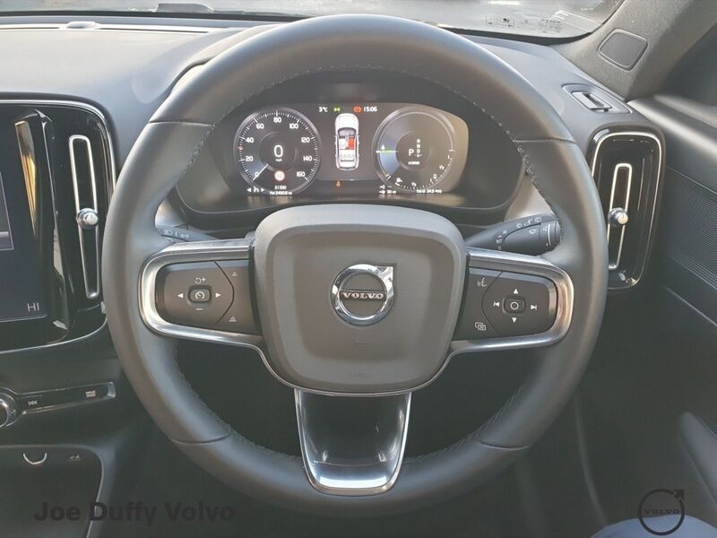 More views of Volvo XC40