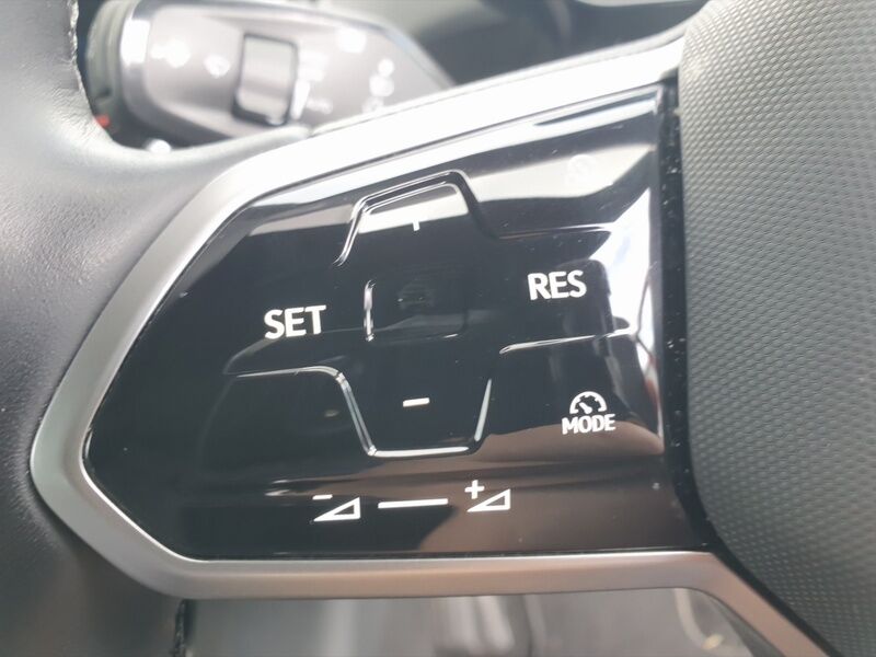 More views of Volkswagen ID.4