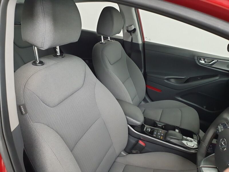 More views of Hyundai Ioniq