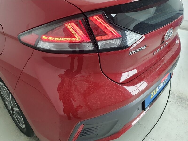 More views of Hyundai Ioniq