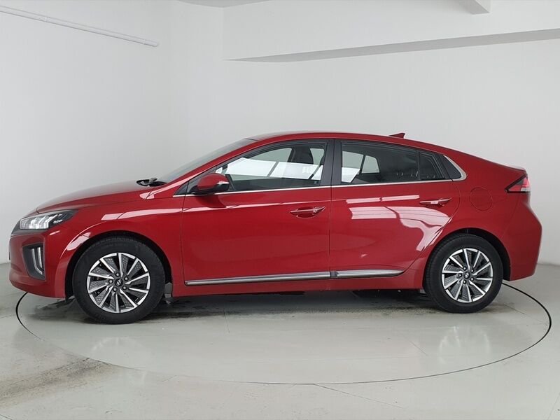 More views of Hyundai Ioniq