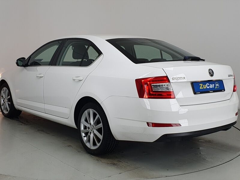 More views of Skoda Octavia