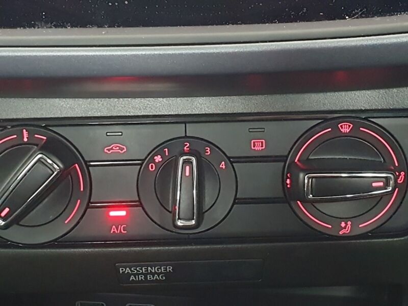 More views of SEAT Arona