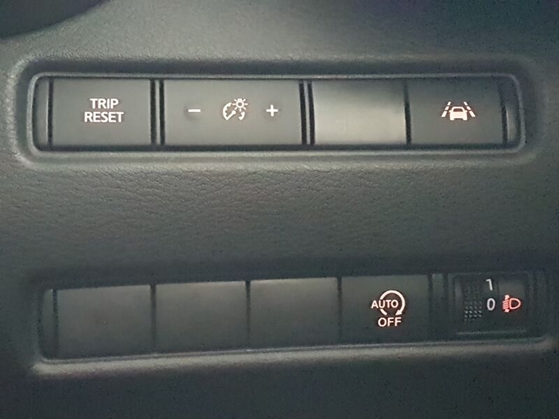 More views of Nissan Juke