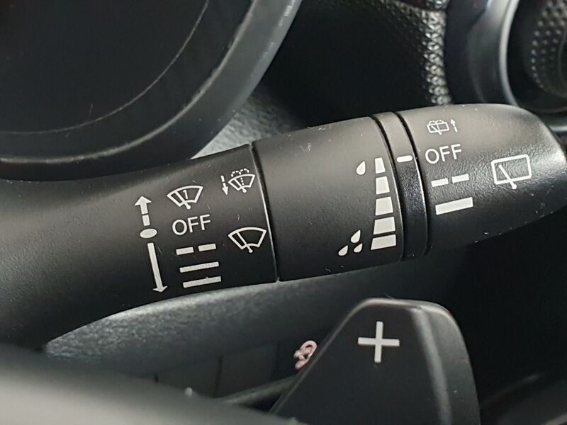 More views of Nissan Juke