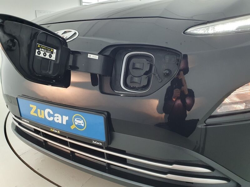 More views of Hyundai Kona