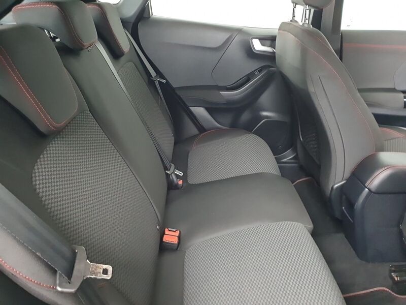 More views of Ford Puma