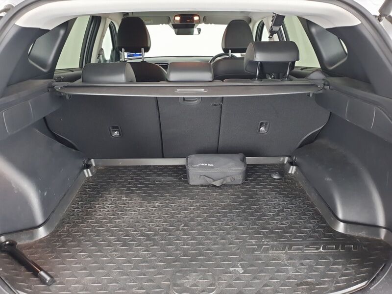 More views of Hyundai Tucson