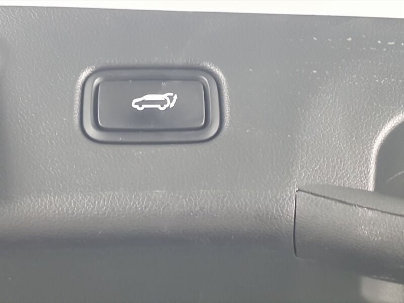 More views of Hyundai Tucson