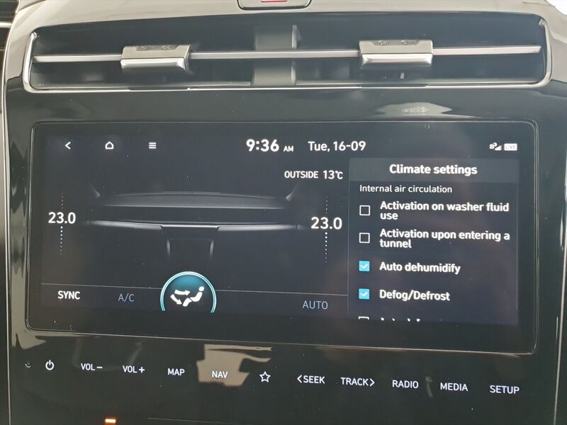More views of Hyundai Tucson