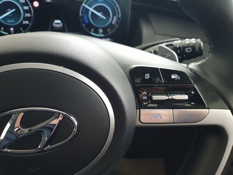 More views of Hyundai Tucson