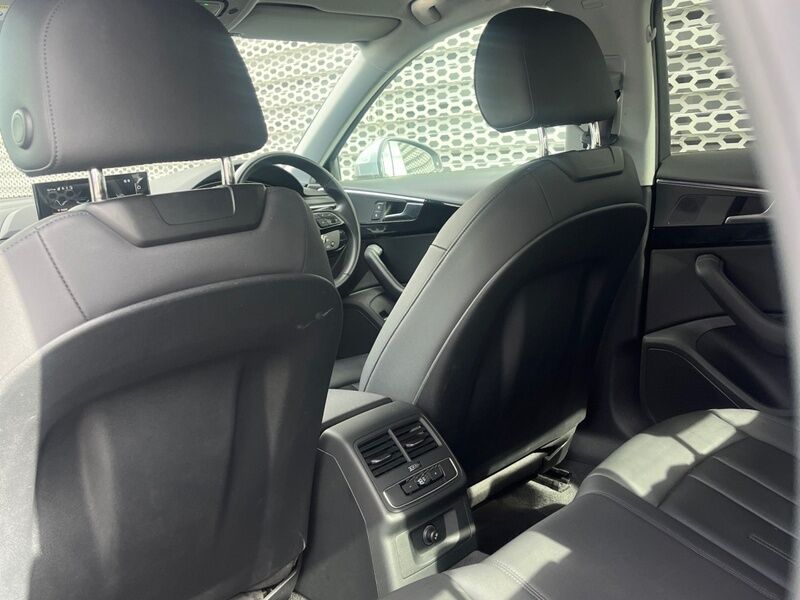 More views of Audi A4