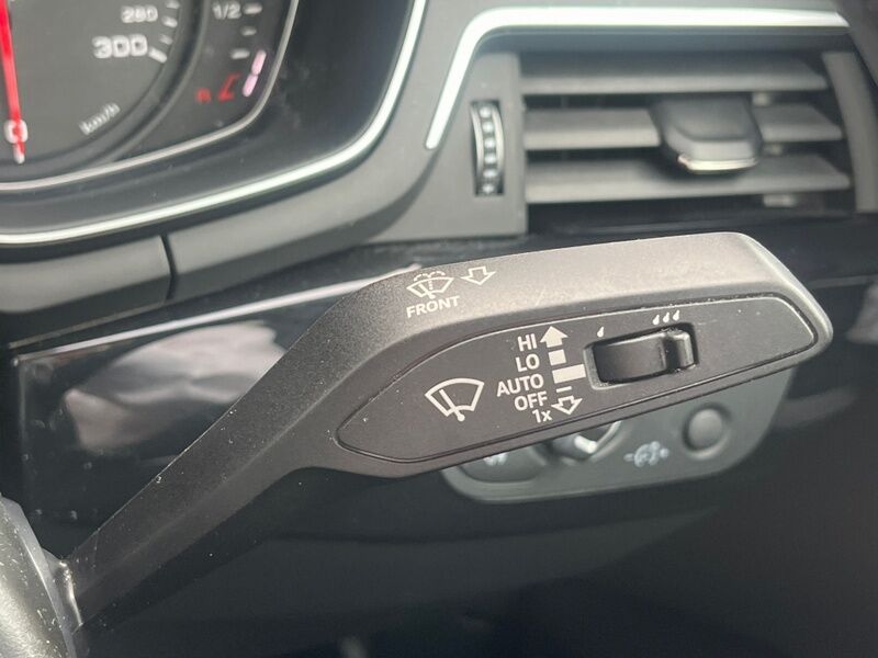 More views of Audi A4