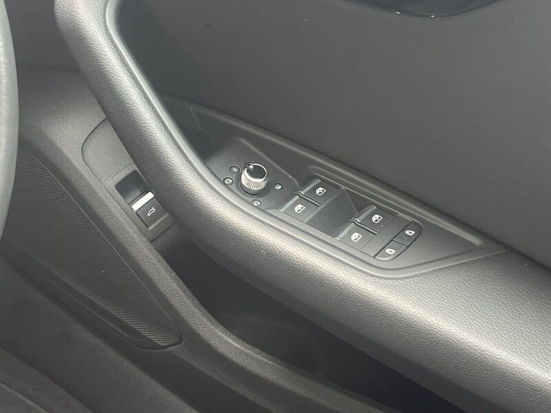 More views of Audi A4