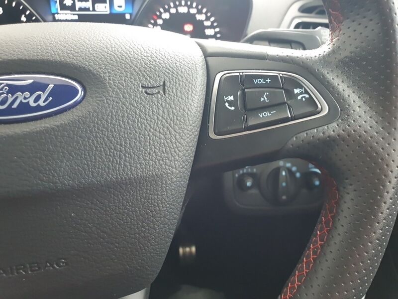 More views of Ford Kuga