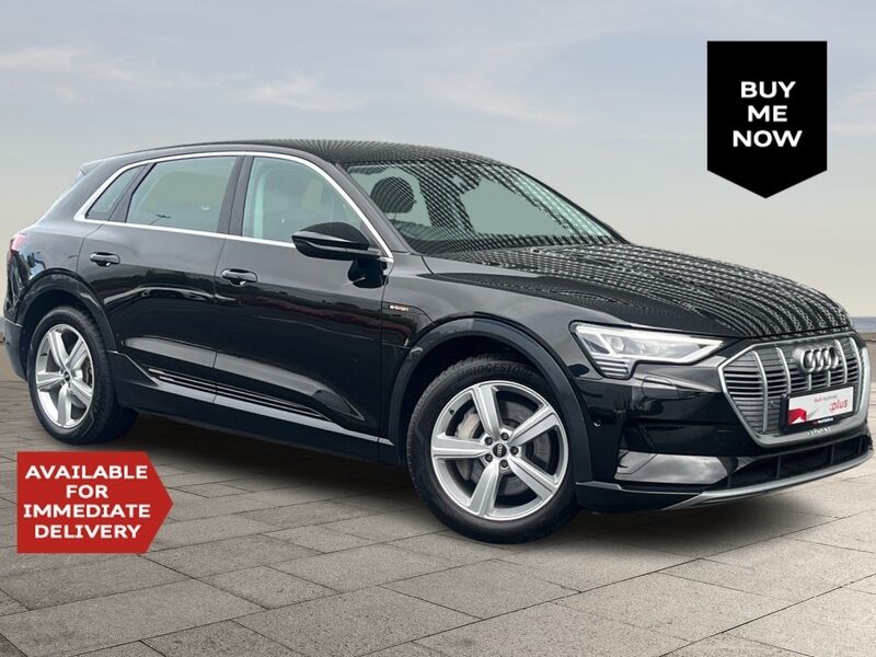 More views of Audi E-Tron
