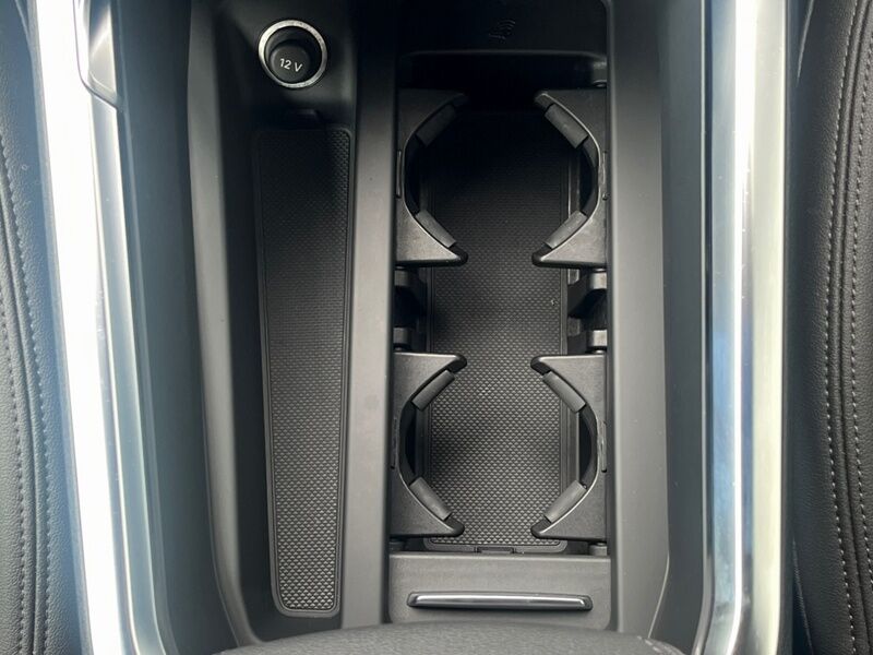 More views of Audi E-Tron