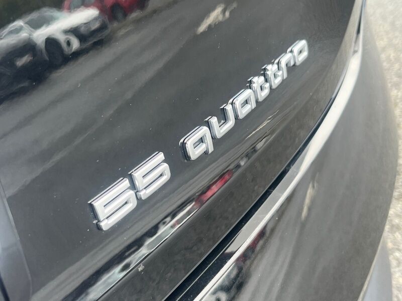 More views of Audi E-Tron
