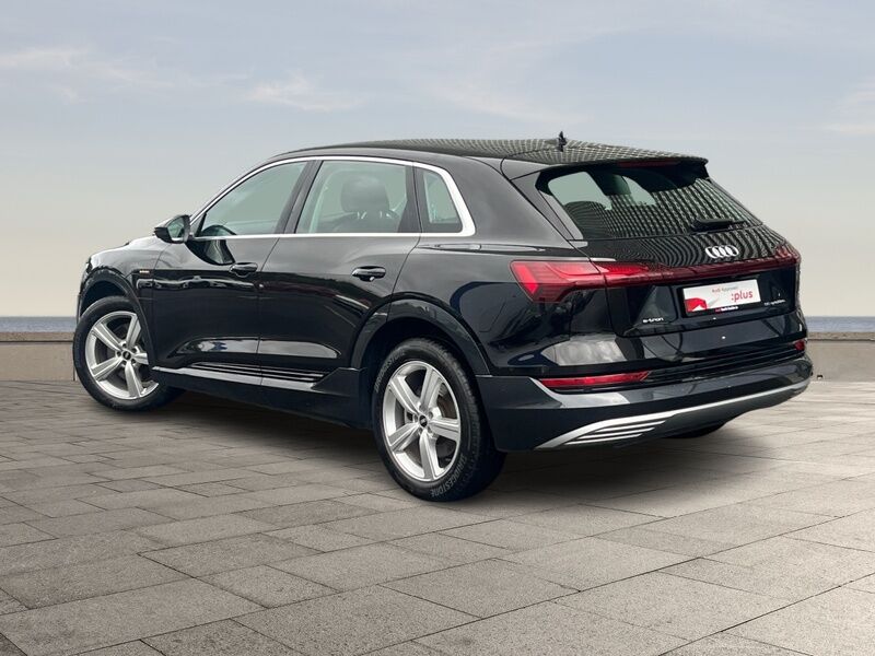 More views of Audi E-Tron