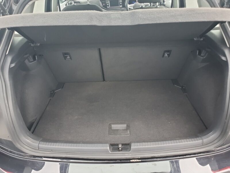 More views of Volkswagen Polo