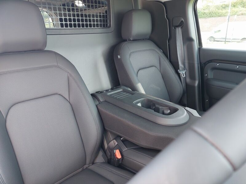 More views of Land Rover Defender