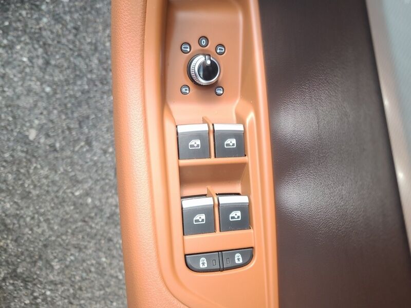 More views of Audi A4