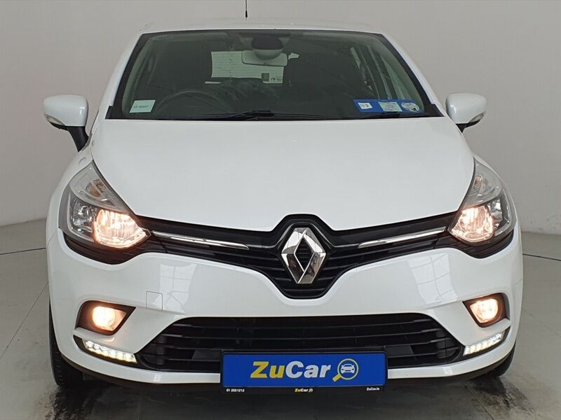 More views of Renault Clio