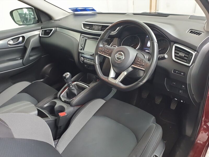 More views of Nissan QASHQAI