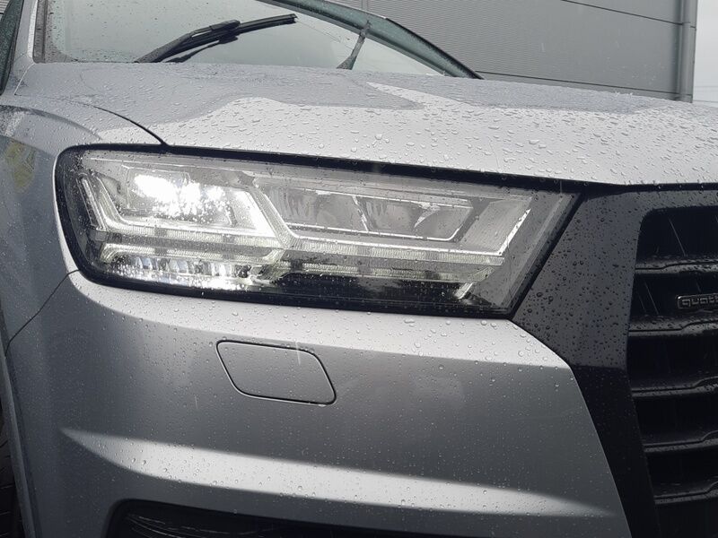 More views of Audi Q7