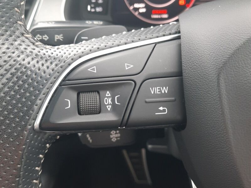 More views of Audi Q7