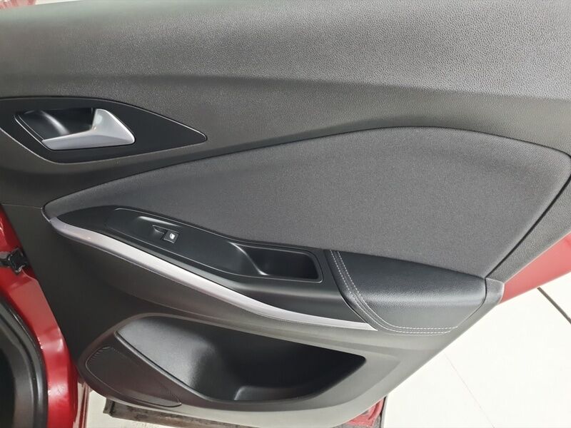 More views of Opel GRANDLAND X