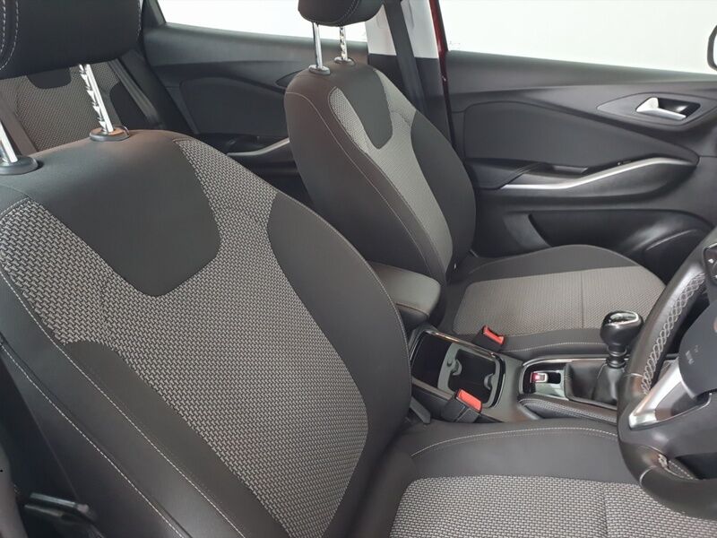 More views of Opel GRANDLAND X