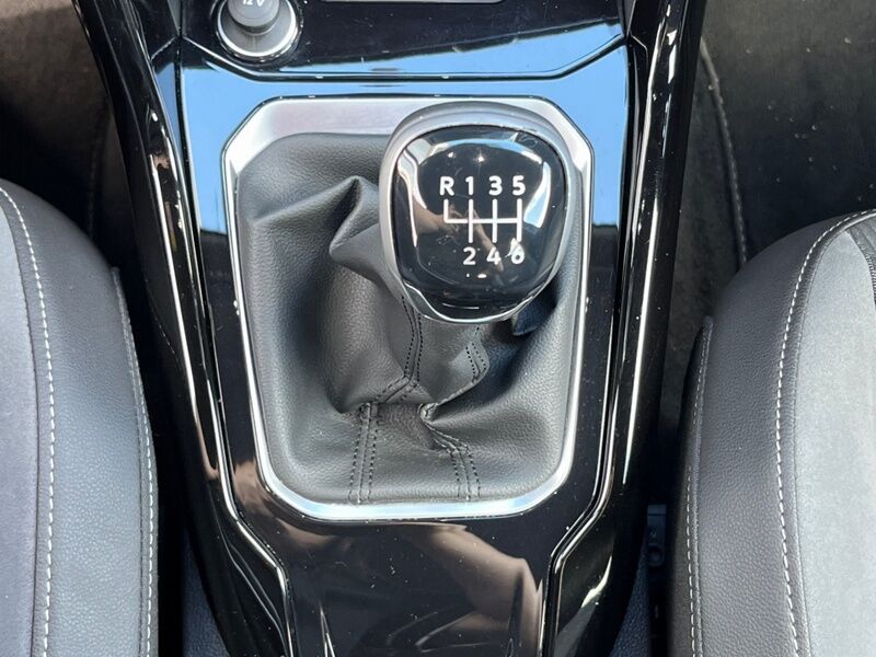 More views of Volkswagen T-Roc