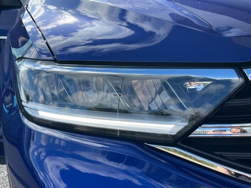 More views of Volkswagen T-Roc