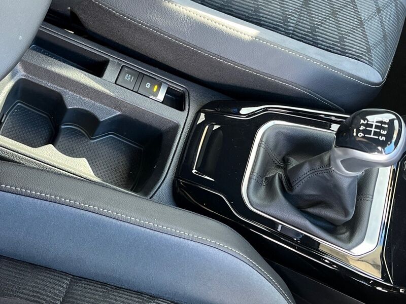 More views of Volkswagen T-Roc